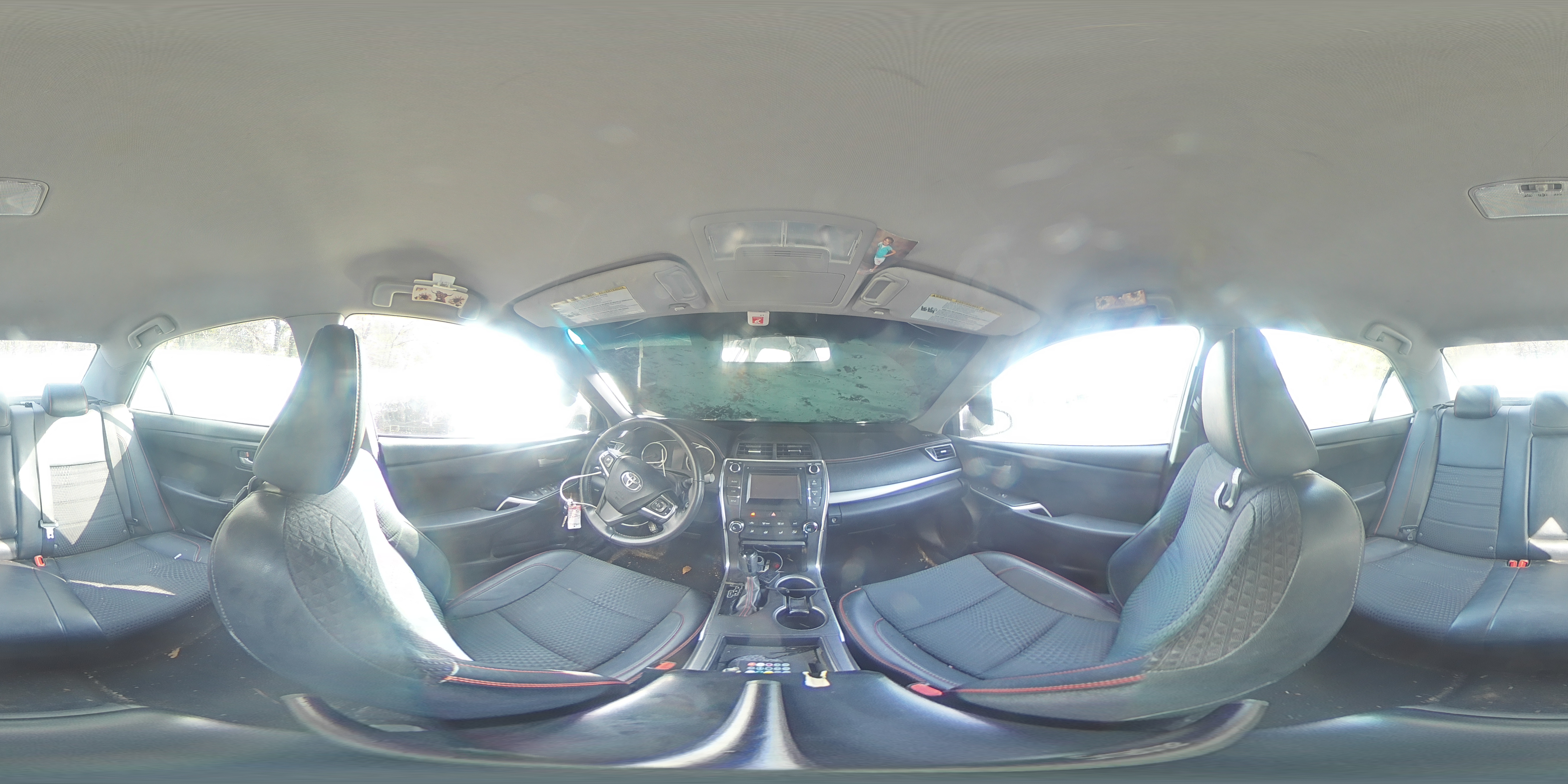 2015 Toyota Camry Le VIN: 4T1BF1FK4FU925352 Lot: 94052865