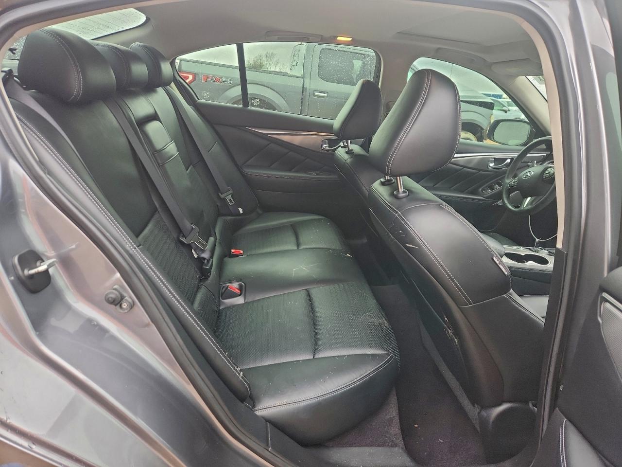 2017 Infiniti Q50 Premium VIN: JN1EV7AR2HM833030 Lot: 93936545