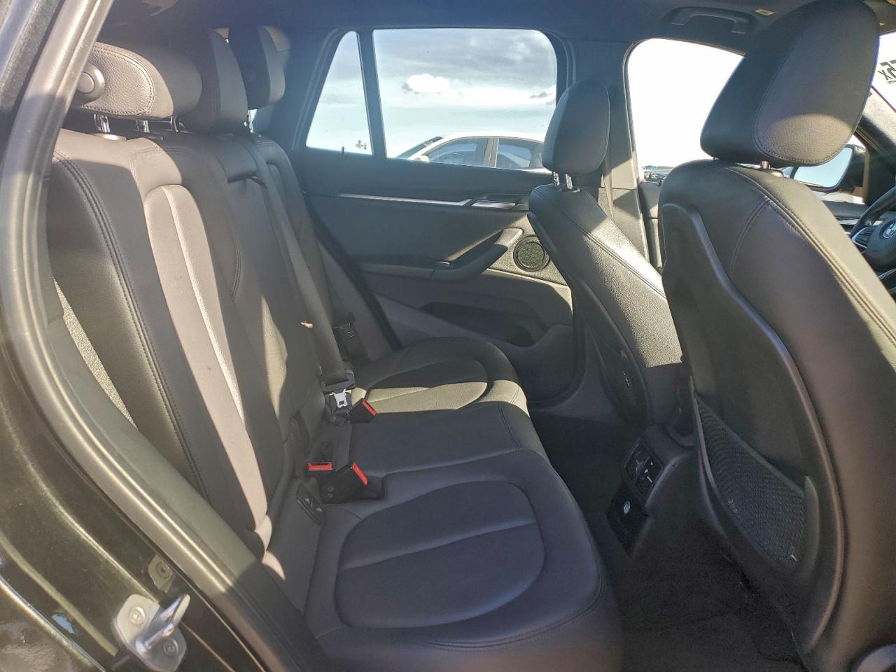 2018 BMW X1 Sdrive28I VIN: WBXHU7C3XJ5H42857 Lot: 94293155