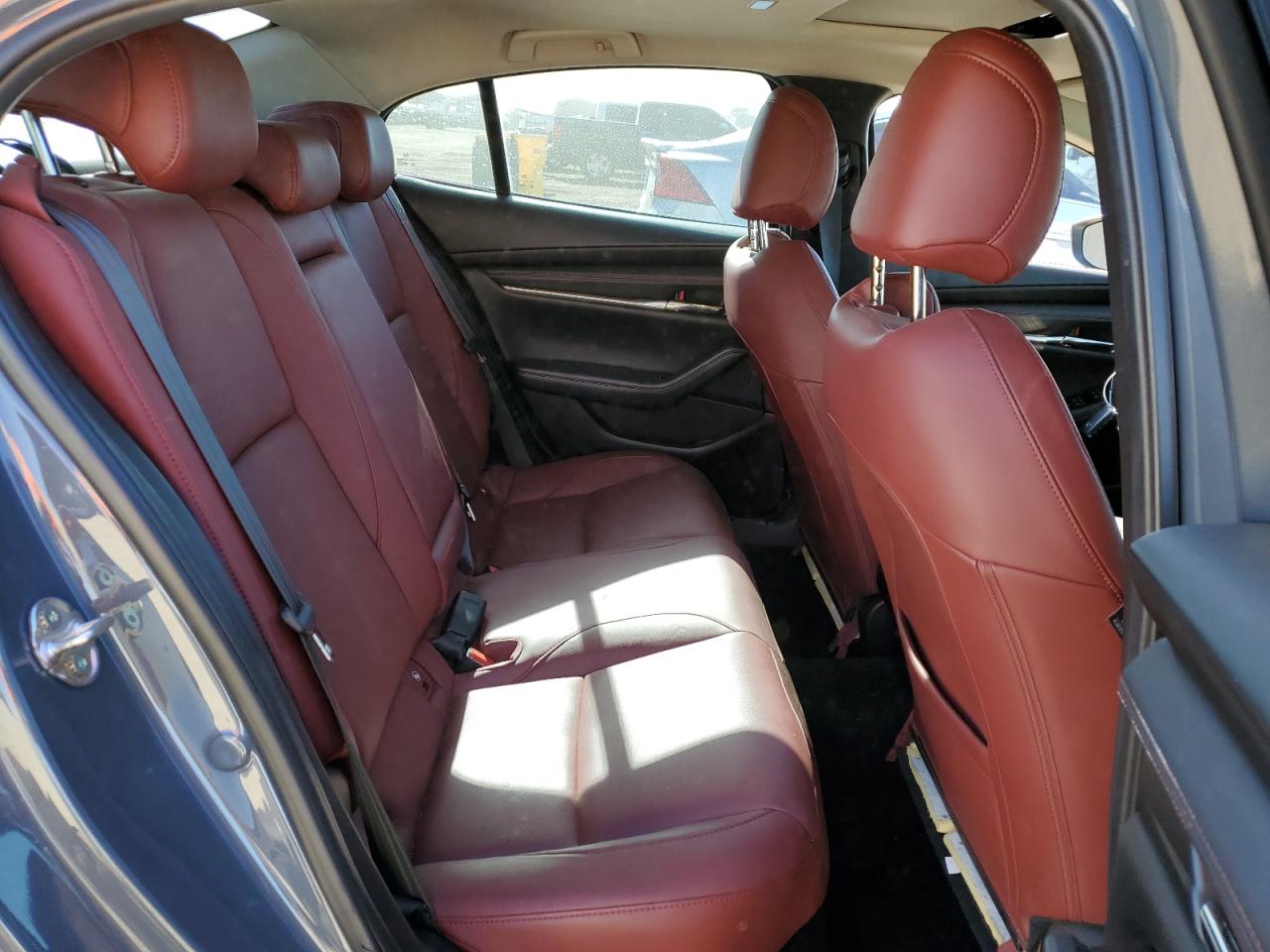 2022 Mazda 3 Preferred VIN: 3MZBPACL1NM317528 Lot: 90677915