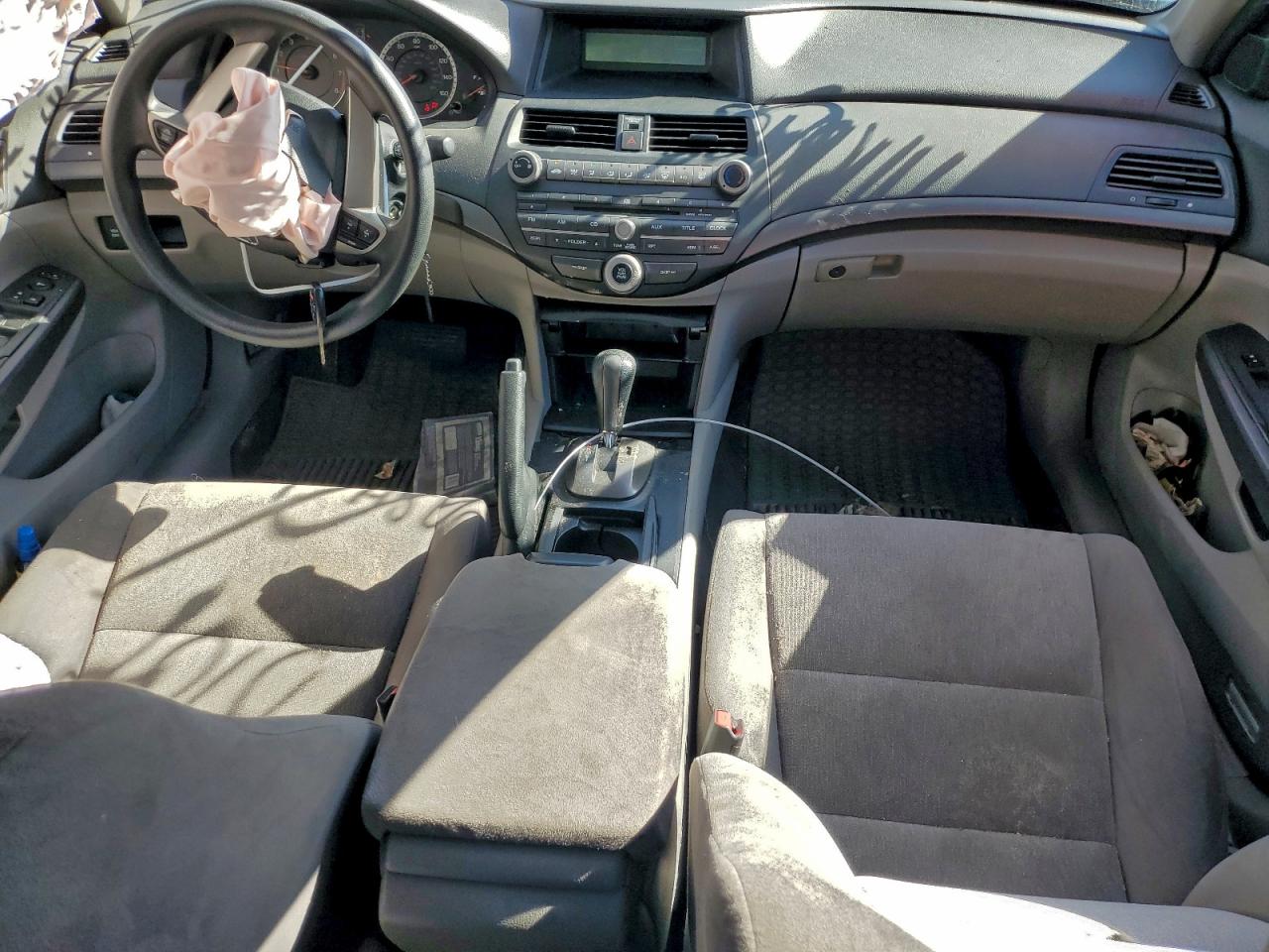 2010 Honda Accord Lx VIN: 1HGCP2F33AA084995 Lot: 90283745