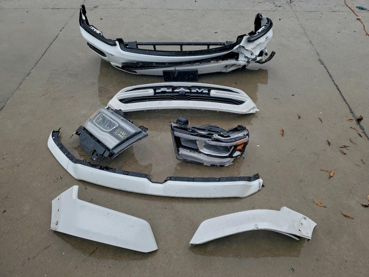 2021 Ram 1500 Laramie VIN: 1C6SRFJT4MN556208 Lot: 90279255