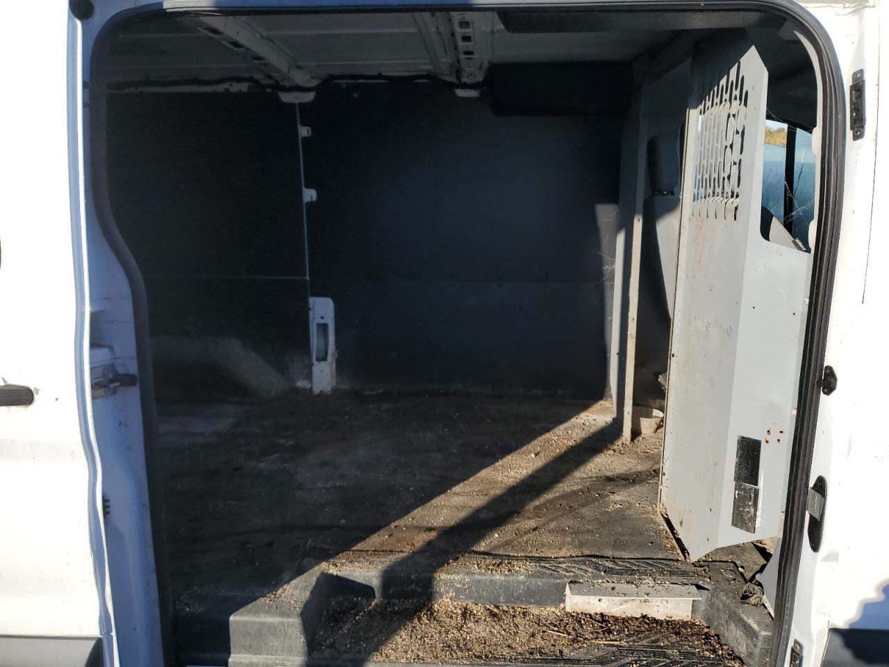 2018 Ford Transit 150 Delivery Van VIN: 1FTYE1YM0JKB52206 Lot: 91062665