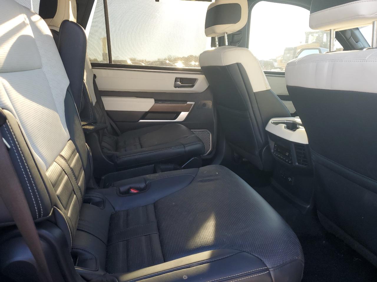 2023 Toyota Sequoia Sr5 VIN: 7SVAAABA9PX018145 Lot: 90791065