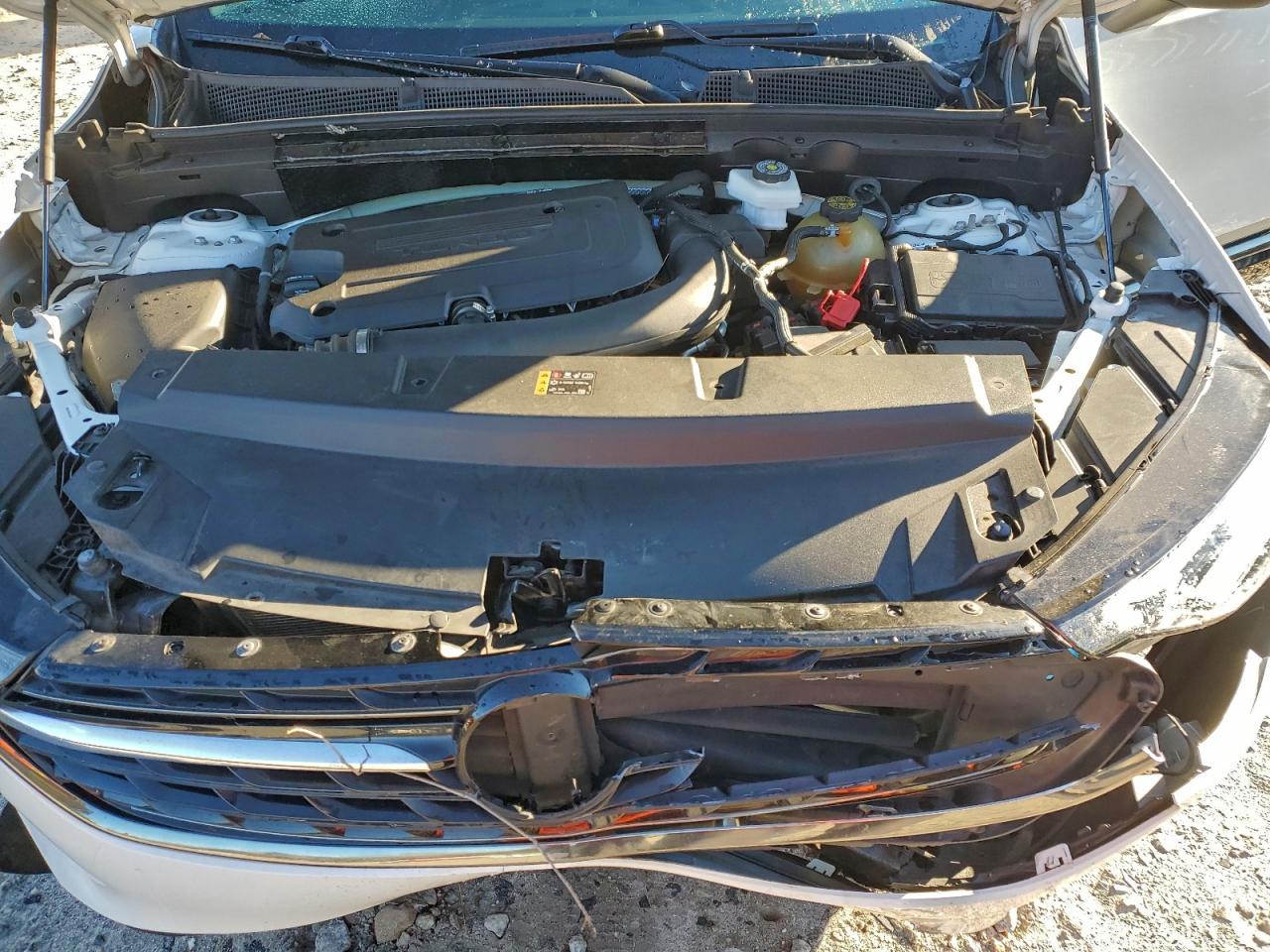 2021 Buick Envision Essence VIN: LRBFZPR42MD192131 Lot: 93745315