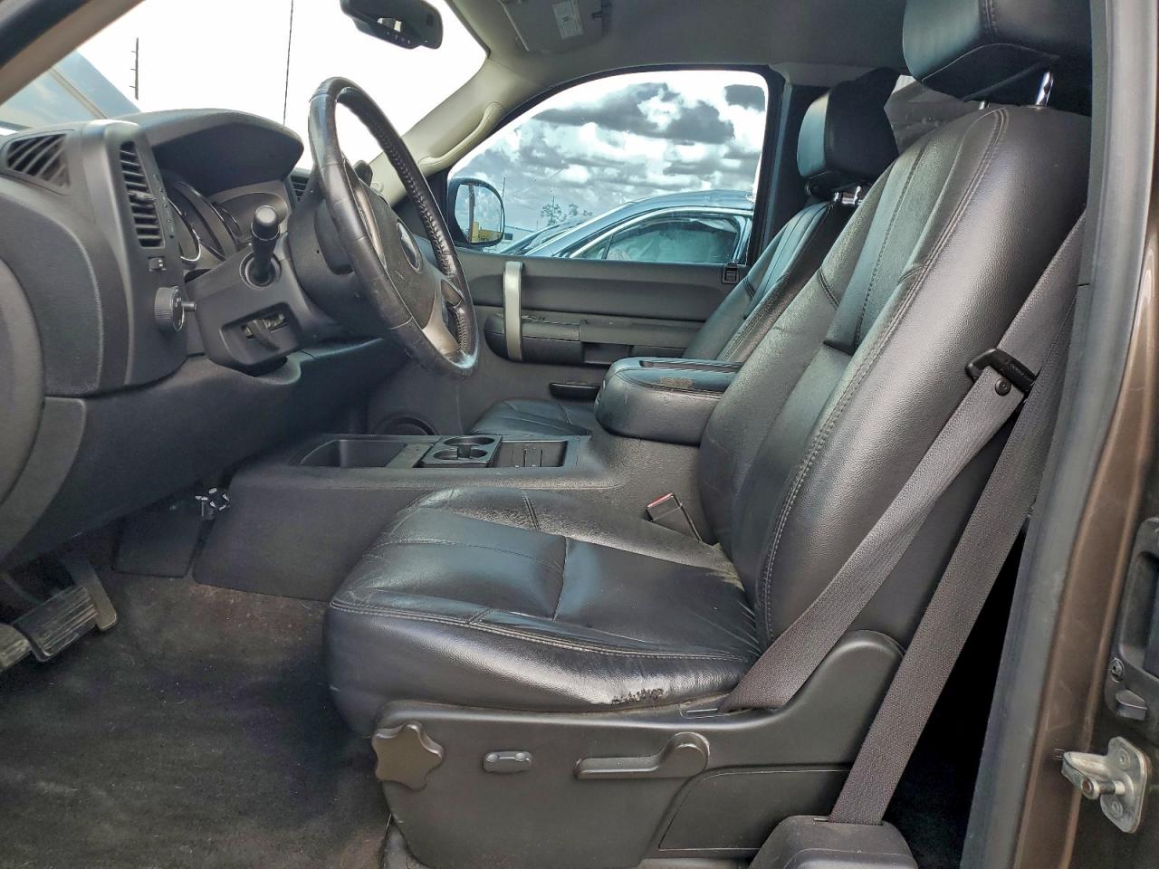 2008 Chevrolet Silverado C1500 VIN: 1GCEC19068E105131 Lot: 94179175