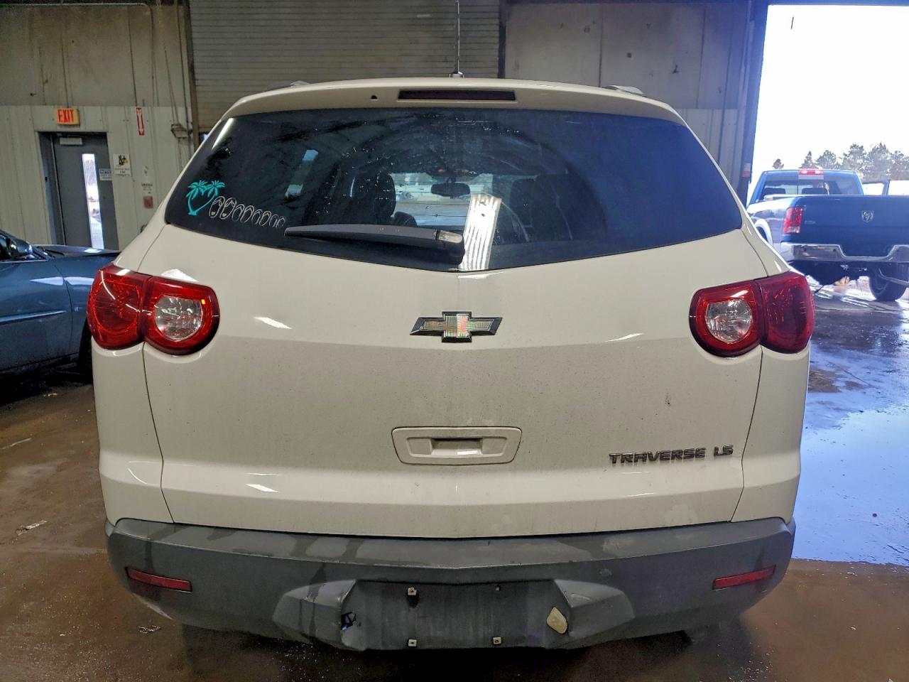 2011 Chevrolet Traverse Ls VIN: 1GNKRFED0BJ408645 Lot: 94033645