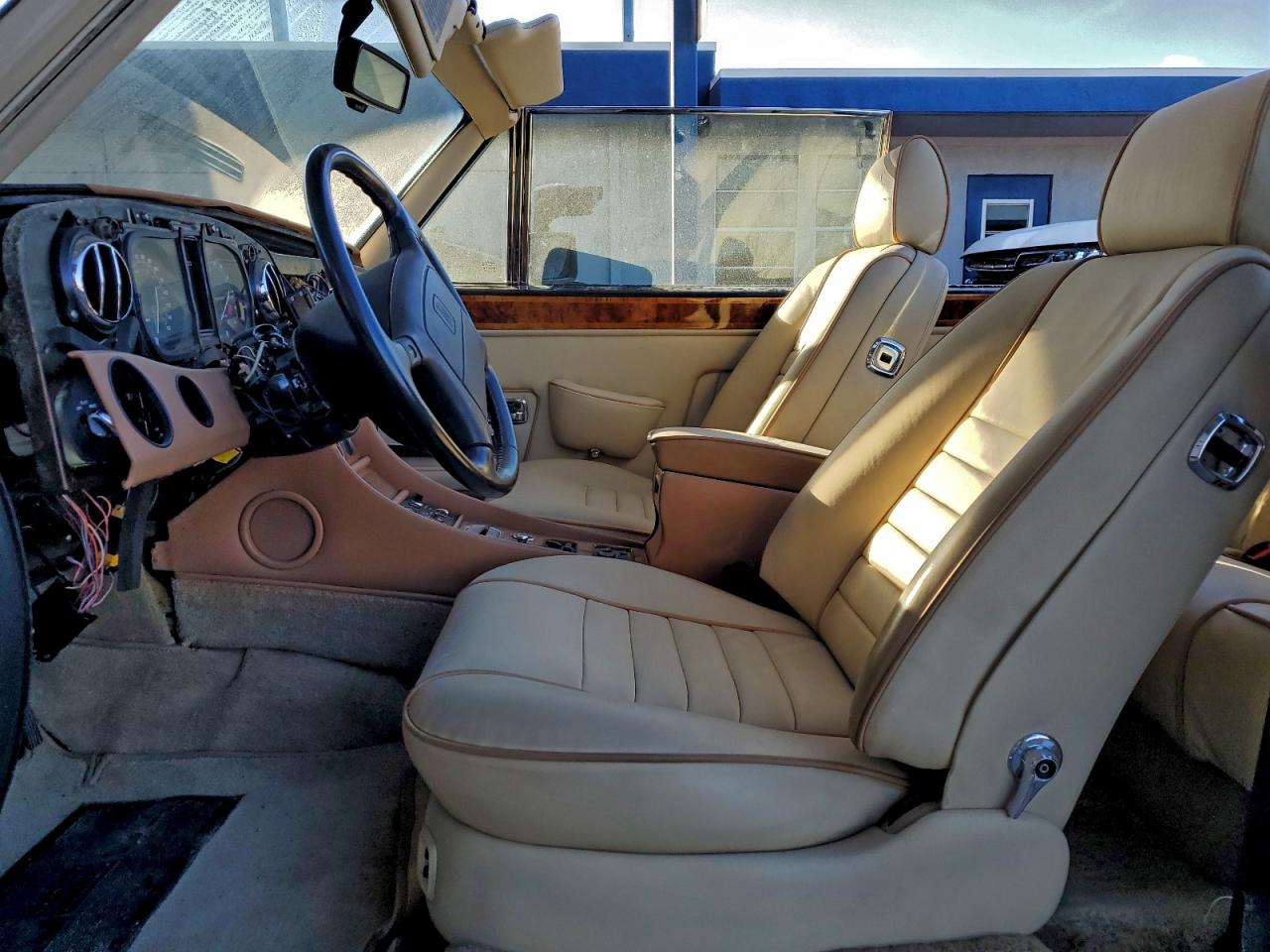 1994 Rolls-Royce Corniche Iv VIN: SCAZD02CXRCX50057 Lot: 93568245