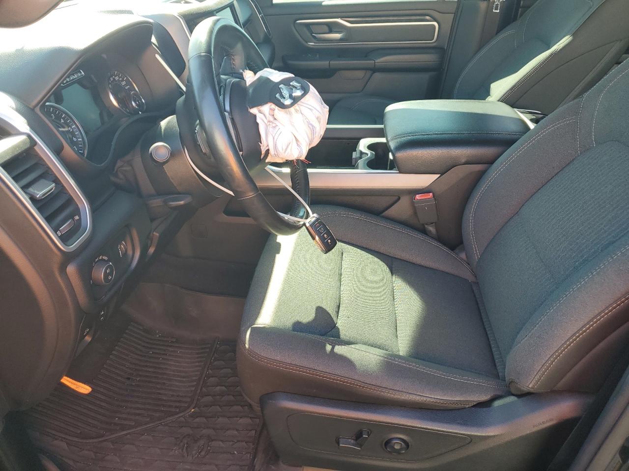 2021 Ram 1500 Big Horn/Lone Star VIN: 1C6SRFMT1MN520360 Lot: 92568635