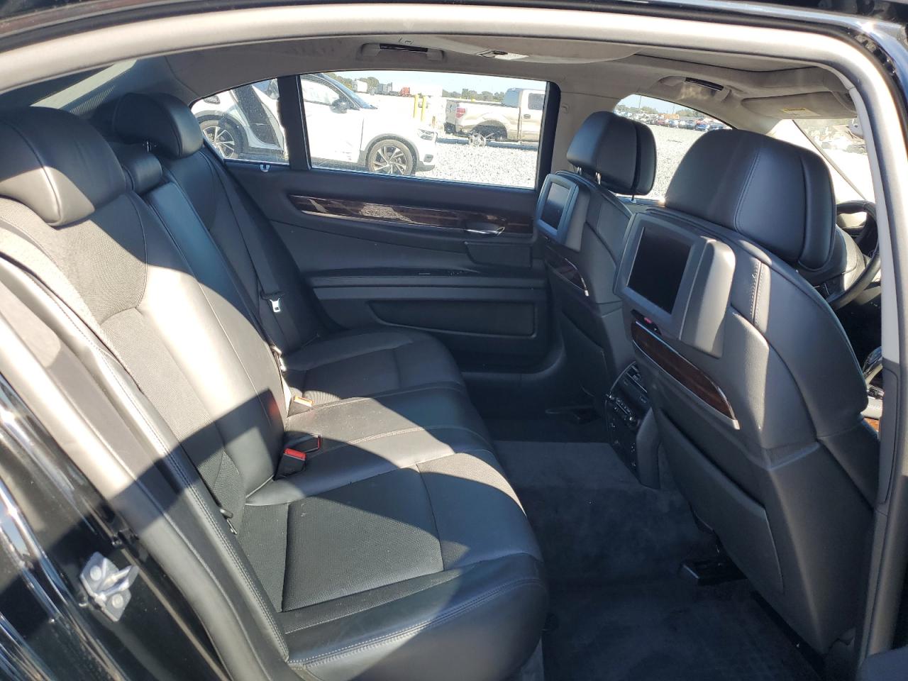 2010 BMW 760 Li VIN: WBAKB0C5XACY40102 Lot: 92948765