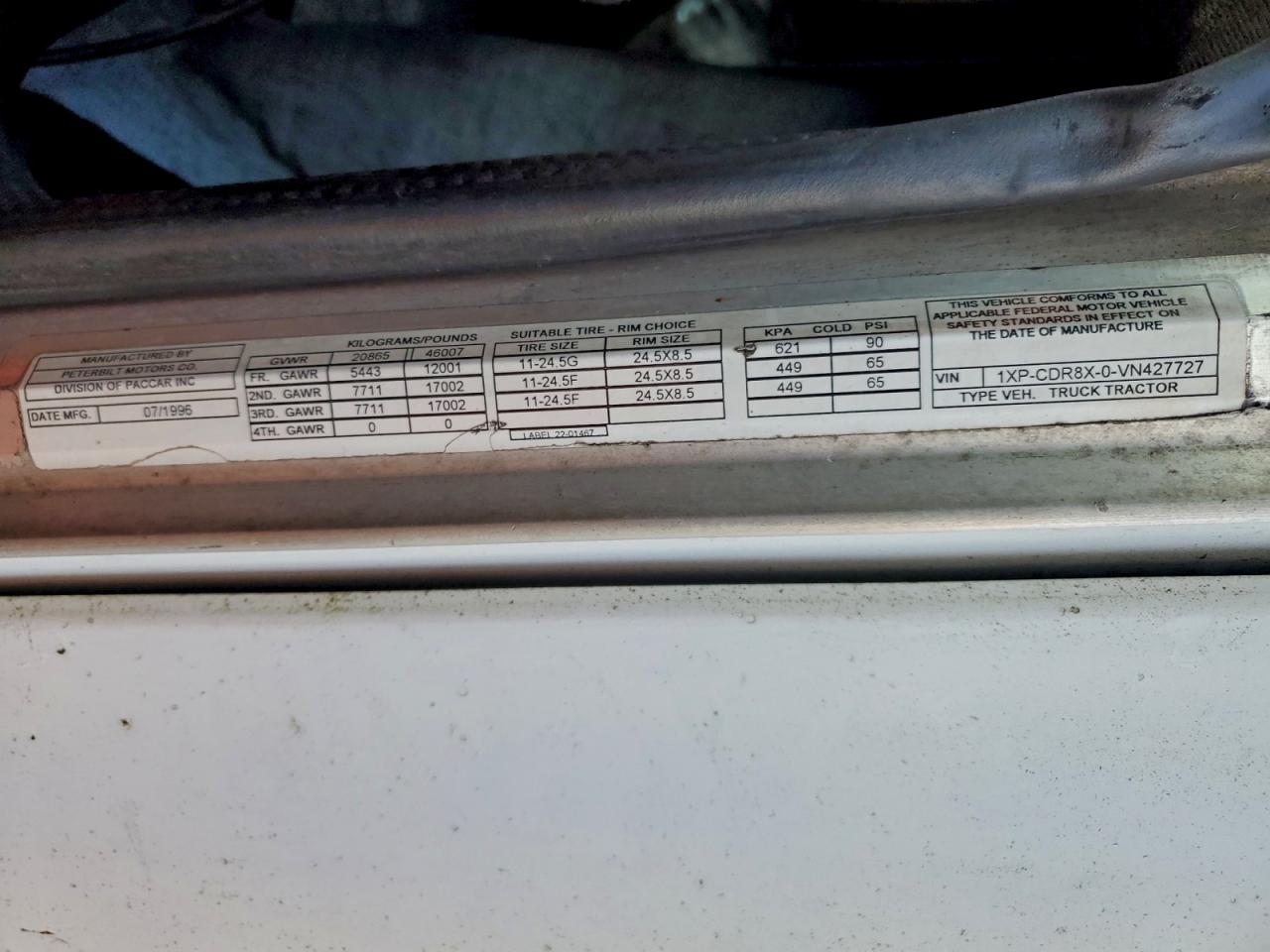 1997 Peterbilt 377 VIN: 1XPCDR8X0VN427727 Lot: 93626925