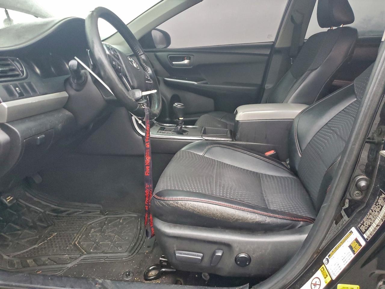 2016 Toyota Camry Le VIN: 4T1BF1FK7GU555144 Lot: 94837785