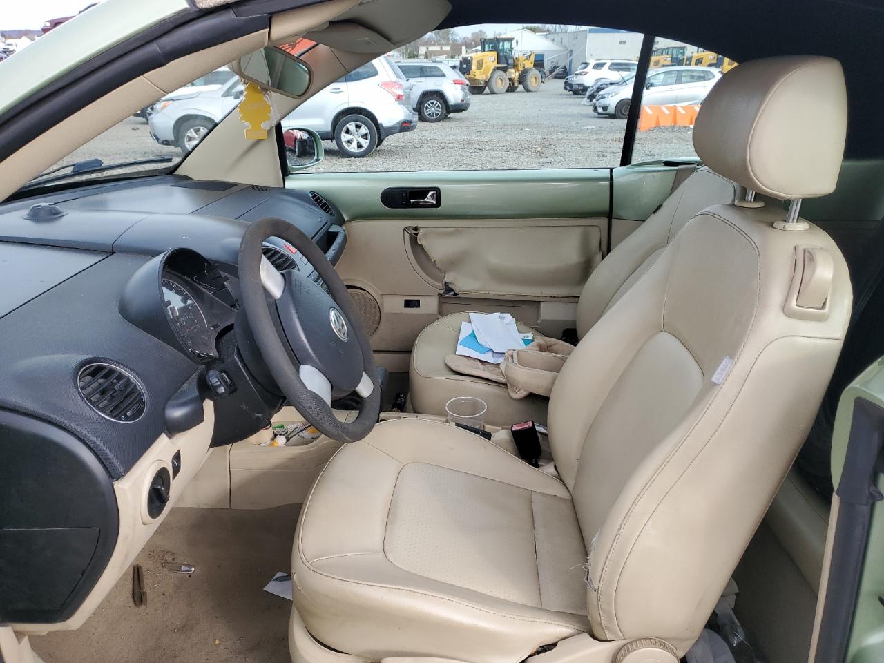 2007 Volkswagen New Beetle Convertible Option Package 1 VIN: 3VWRG31Y57M419054 Lot: 91795835