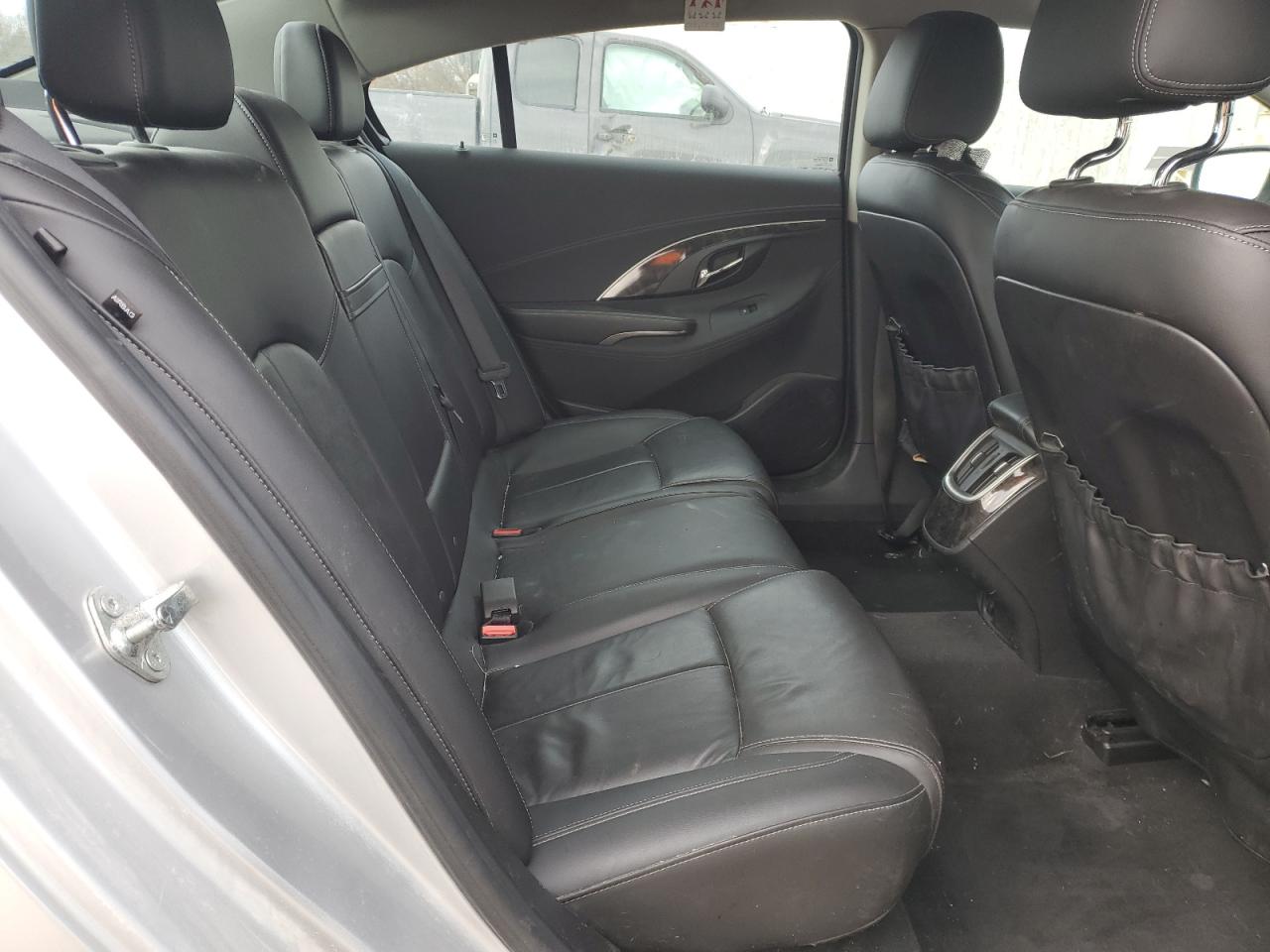 2015 Buick Lacrosse VIN: 1G4GB5G37FF184666 Lot: 92653785