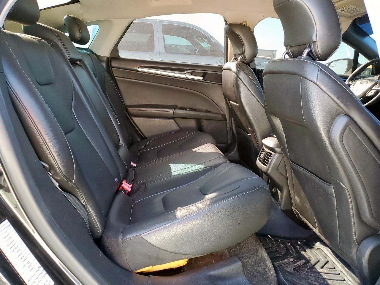 2014 Ford Fusion Titanium VIN: 3FA6P0K98ER208884 Lot: 92219605