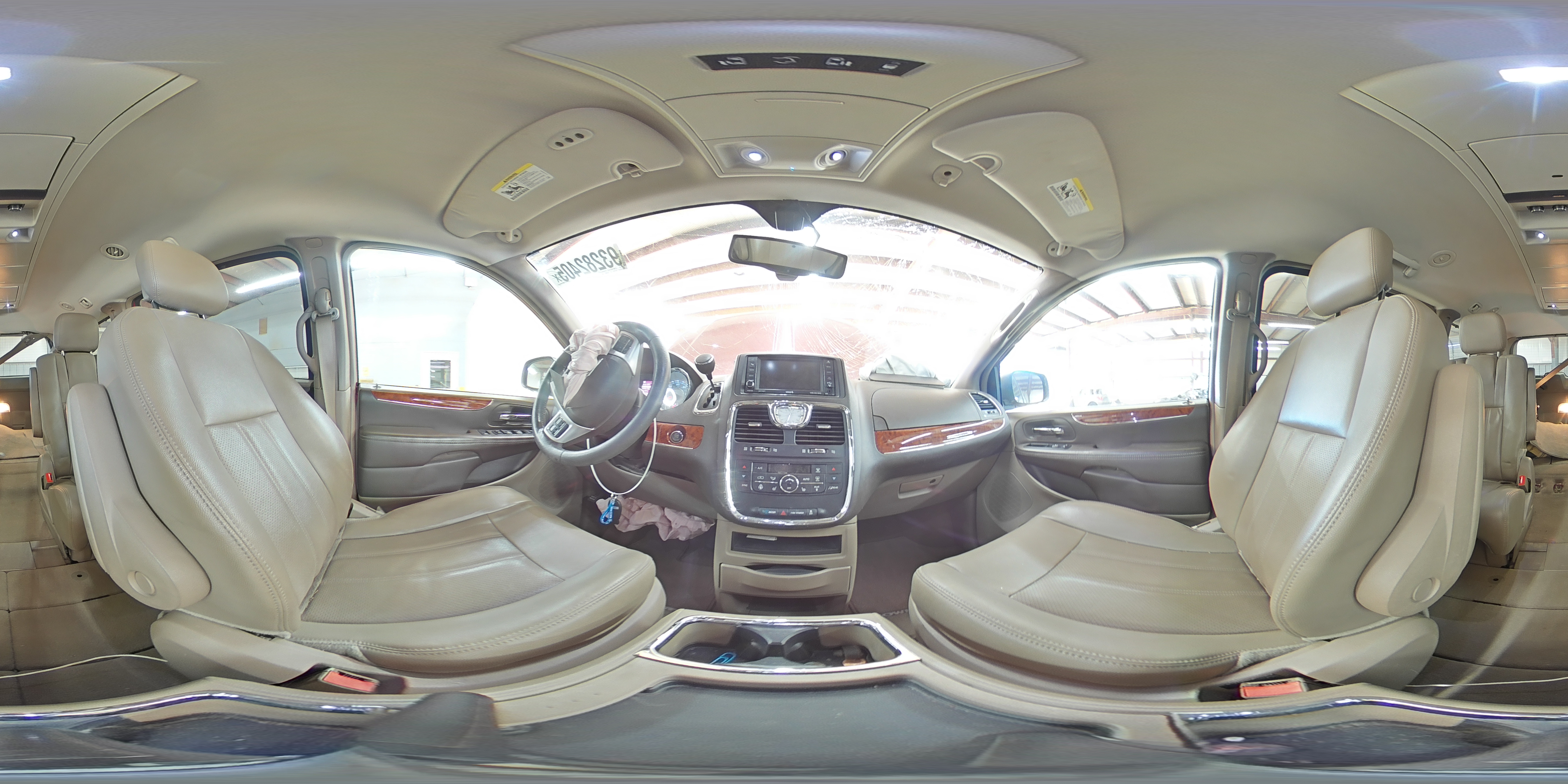 2014 Chrysler Town & Country Touring L VIN: 2C4RC1CGXER198631 Lot: 93282405