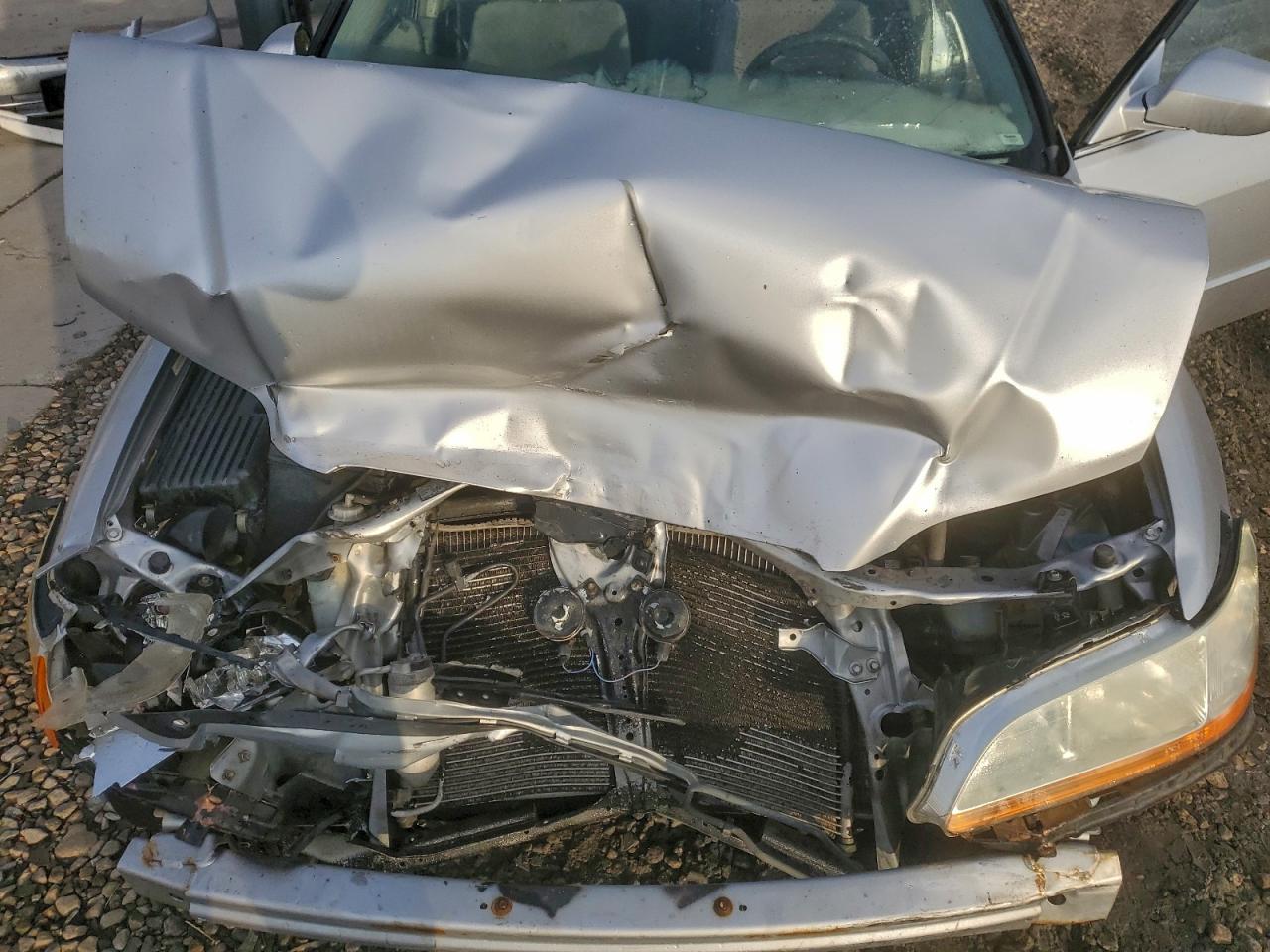 2001 Honda Accord Lx VIN: JHMCG56411C015105 Lot: 94344765