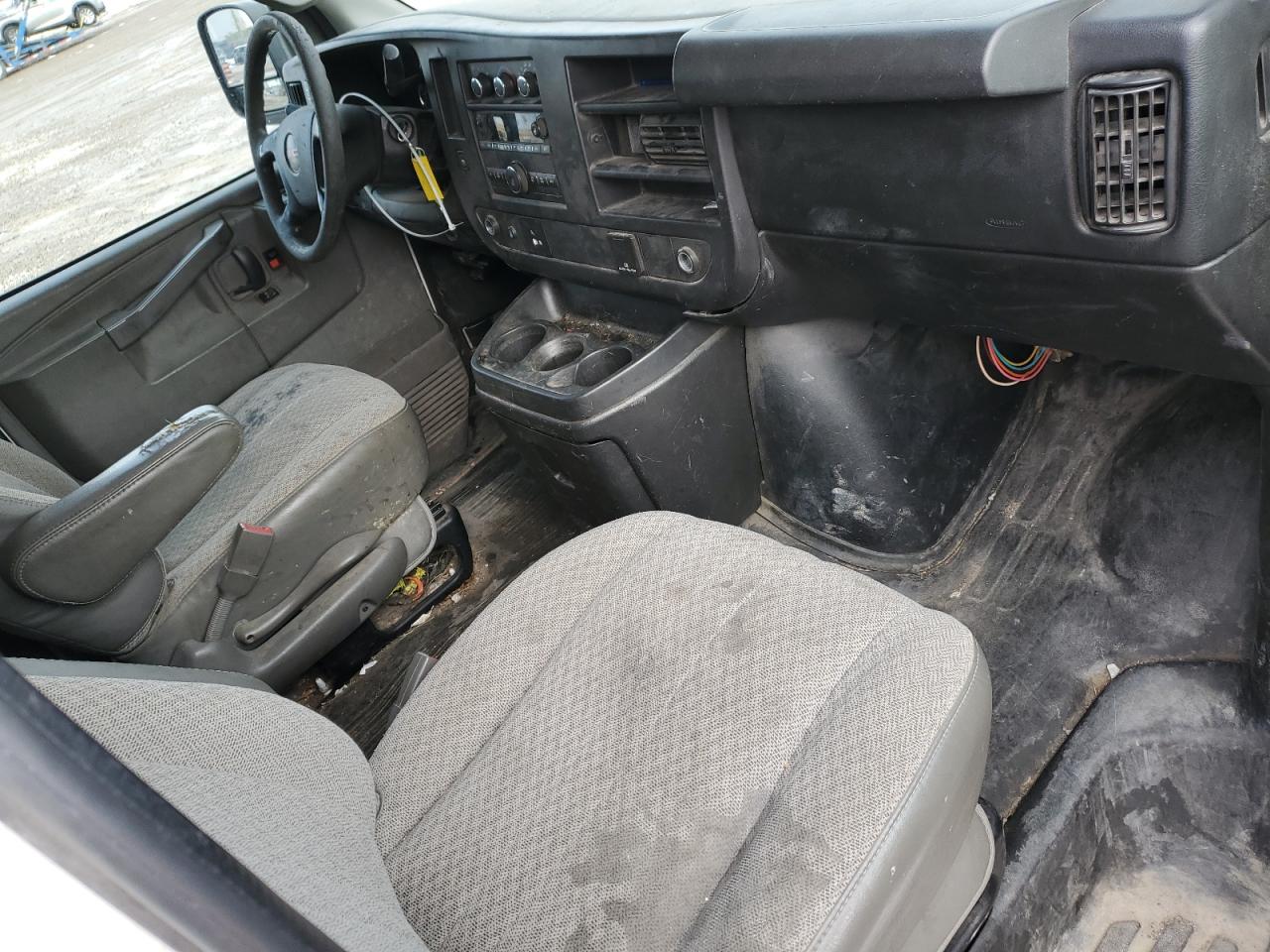 2016 GMC Savana G2500 VIN: 1GTW7BFFXG1311789 Lot: 90786955