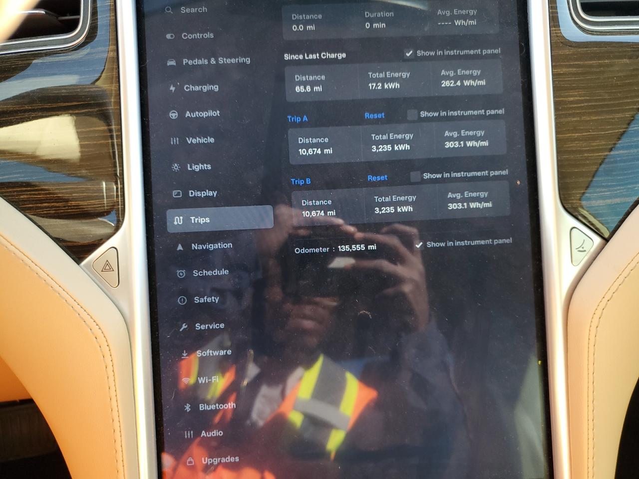 2015 Tesla Model S VIN: 5YJSA1E18FF101133 Lot: 89856995