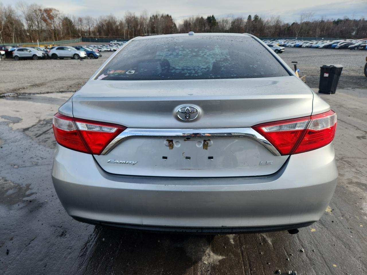 2015 Toyota Camry Le VIN: 4T1BF1FK0FU998637 Lot: 93126535