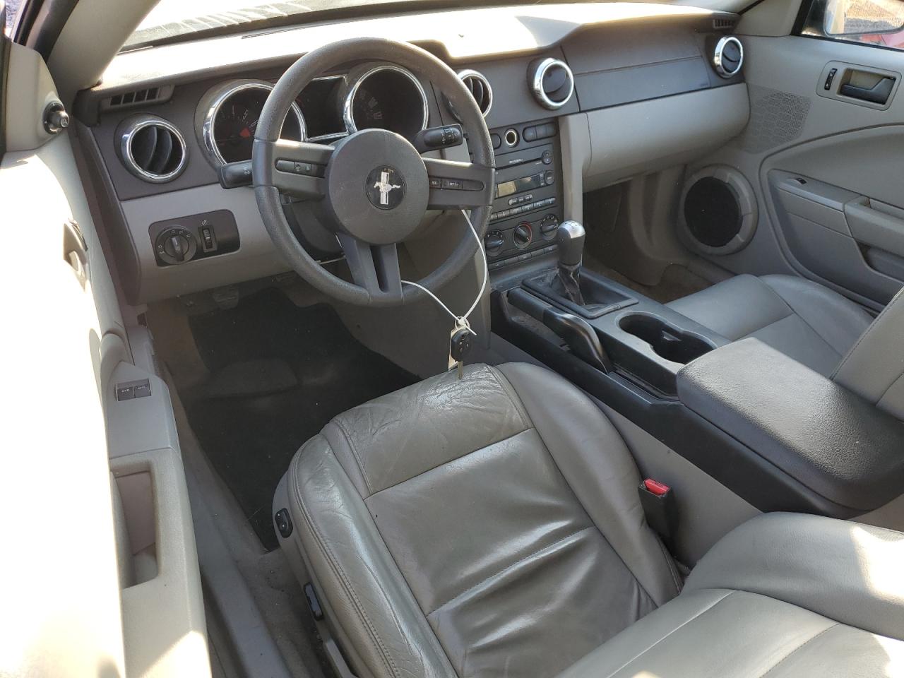 2006 Ford Mustang VIN: 1ZVFT80N565126634 Lot: 92504445