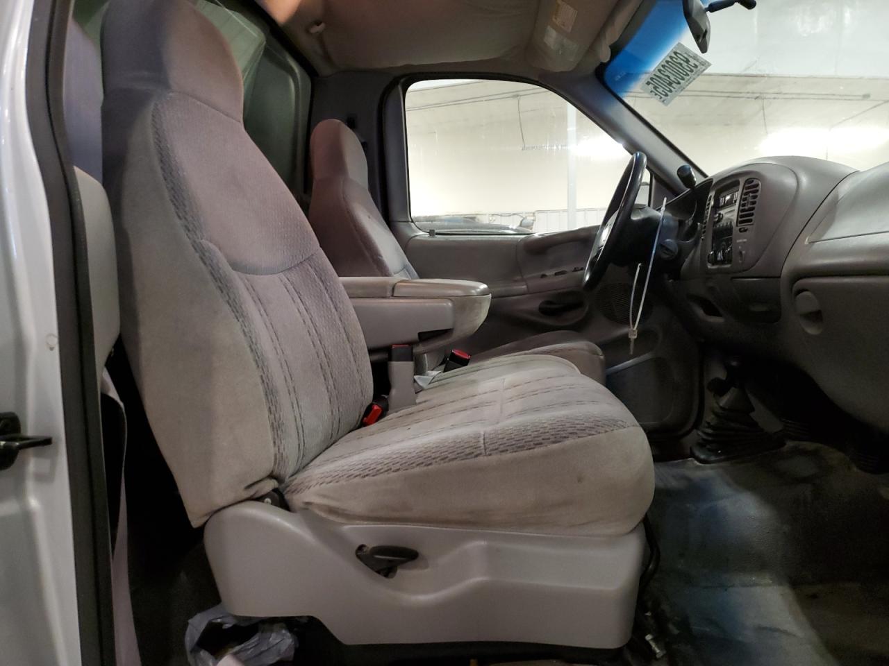 1998 Ford F150 VIN: 2FTZF18W0WCA82169 Lot: 93003405