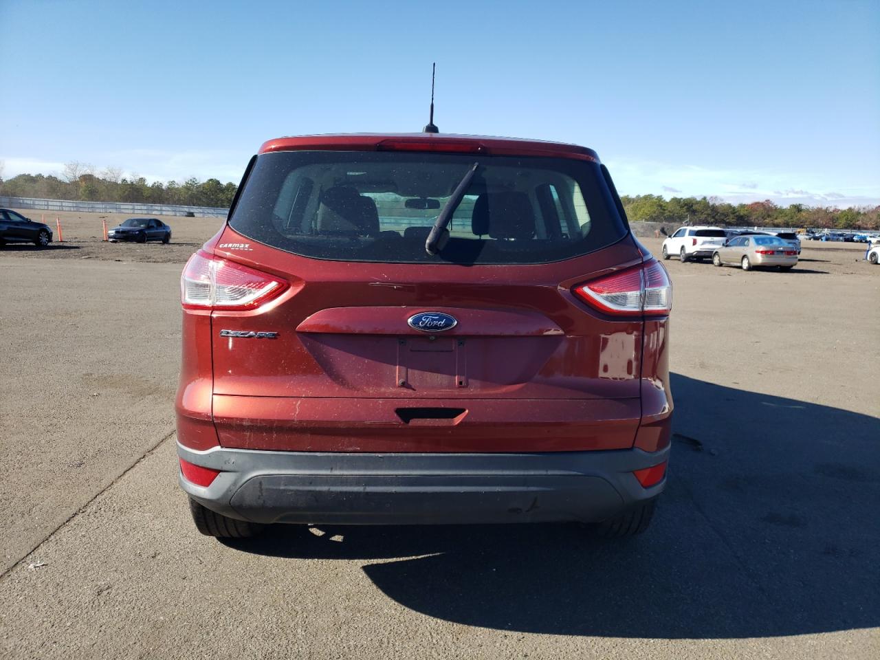 2014 Ford Escape S VIN: 1FMCU0F77EUB13896 Lot: 92391165