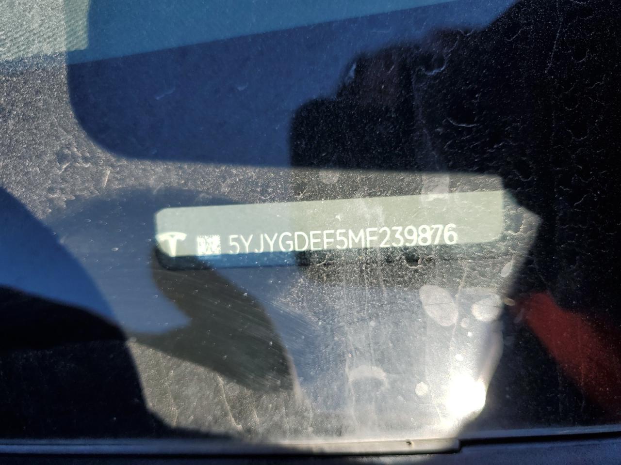 2021 Tesla Model Y VIN: 5YJYGDEF5MF239876 Lot: 91618705