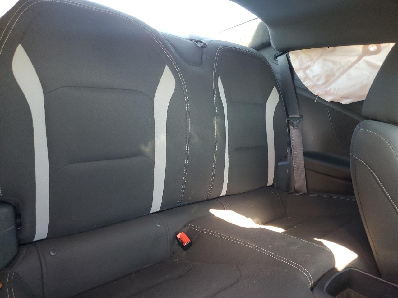 2020 Chevrolet Camaro Ls VIN: 1G1FB1RS8L0100262 Lot: 92828895