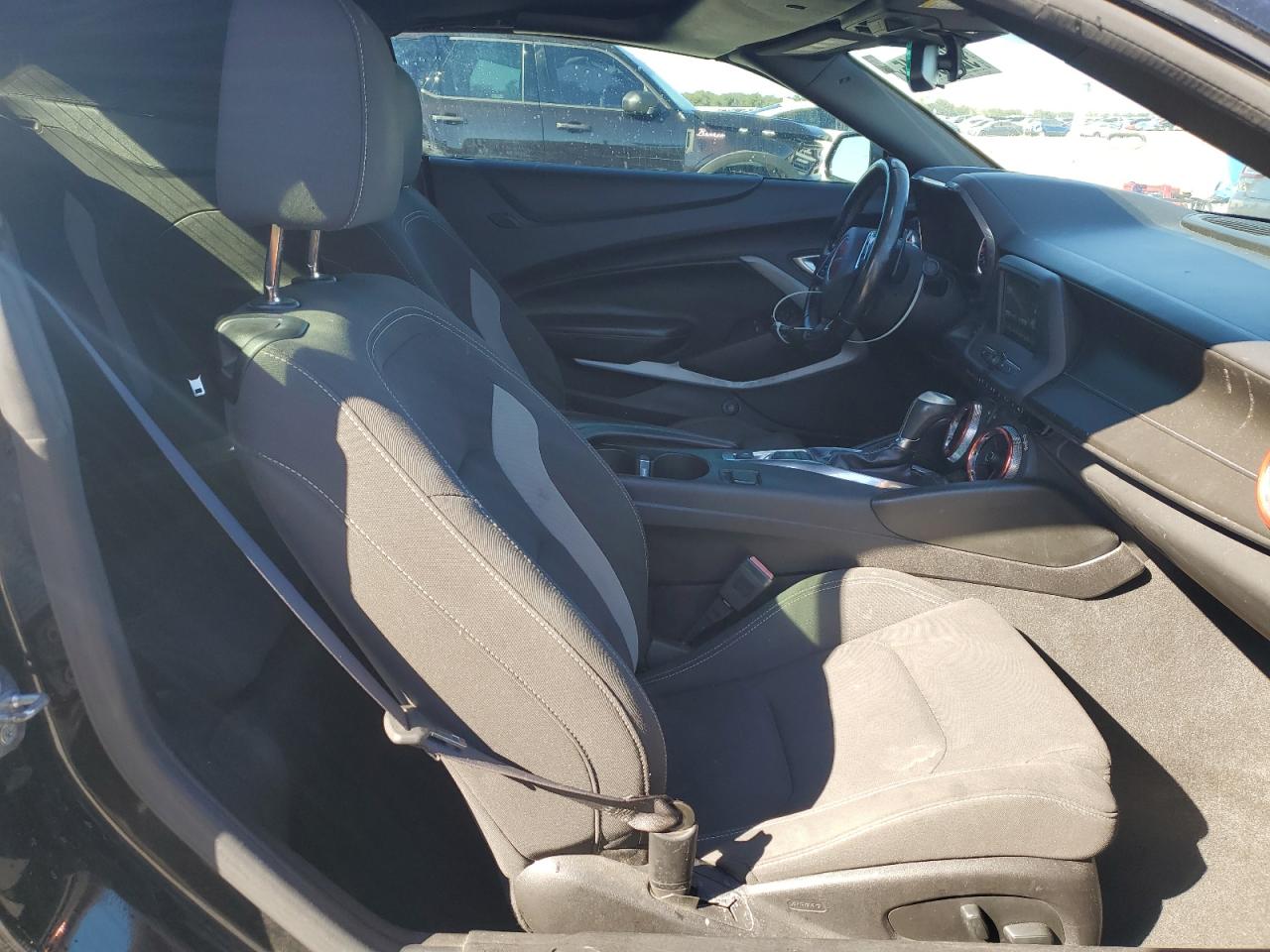 2018 Chevrolet Camaro Lt VIN: 1G1FB3DSXJ0154050 Lot: 92790845