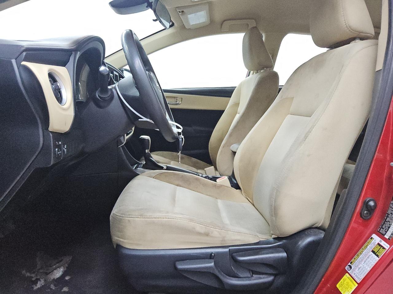 2017 Toyota Corolla L VIN: 2T1BURHE1HC917371 Lot: 93122925