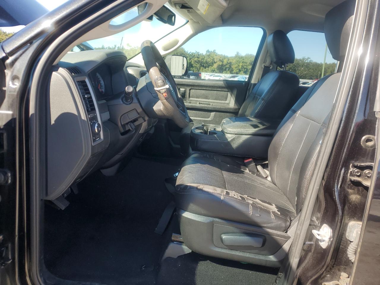 2015 Ram 1500 St VIN: 1C6RR6FT6FS770225 Lot: 92781625