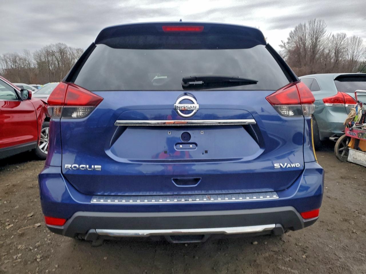 2017 Nissan Rogue Sv VIN: 5N1AT2MV4HC892711 Lot: 93923745