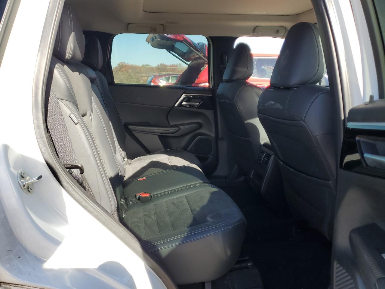 2022 Mitsubishi Outlander Se VIN: JA4J4UA80NZ009556 Lot: 91223015