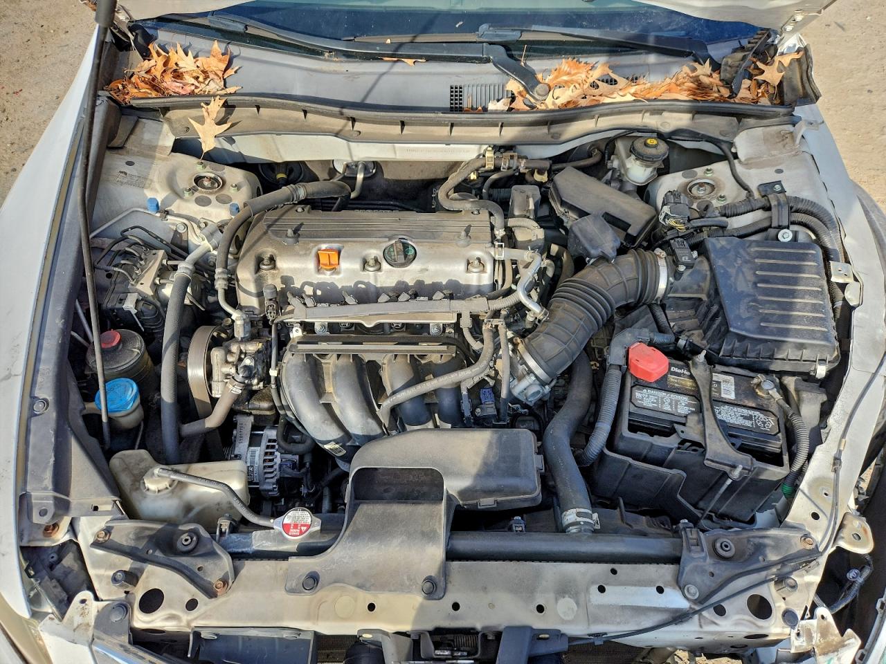 2008 Honda Accord Lx VIN: 1HGCP26358A009810 Lot: 93255895