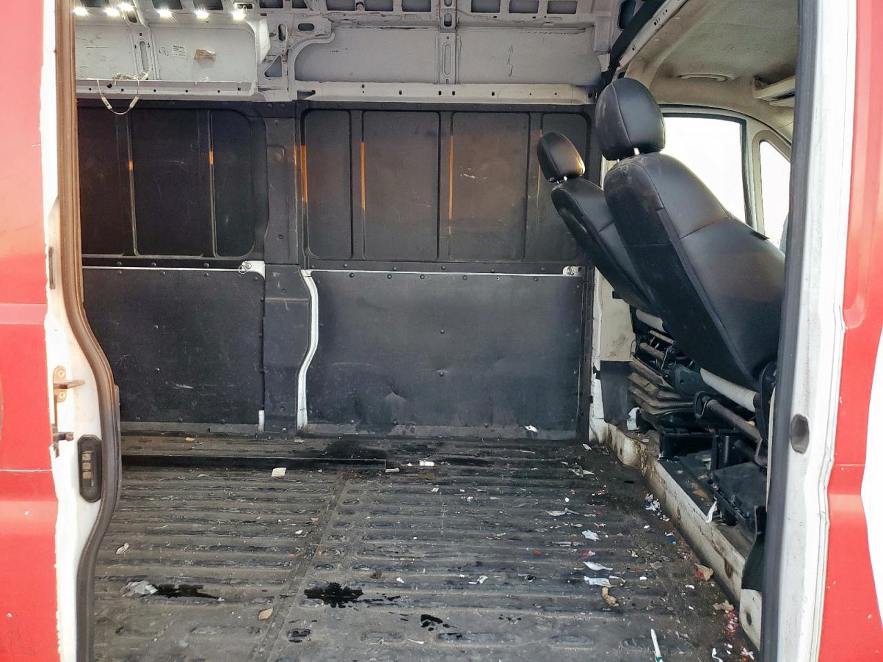 2017 Ram Promaster 2500 Delivery Van VIN: 3C6TRVDG0HE528817 Lot: 89835095