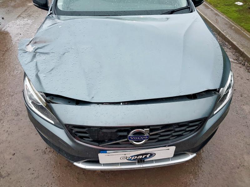 2018 VOLVO V60 CROSS COUNTRY SE NAV 