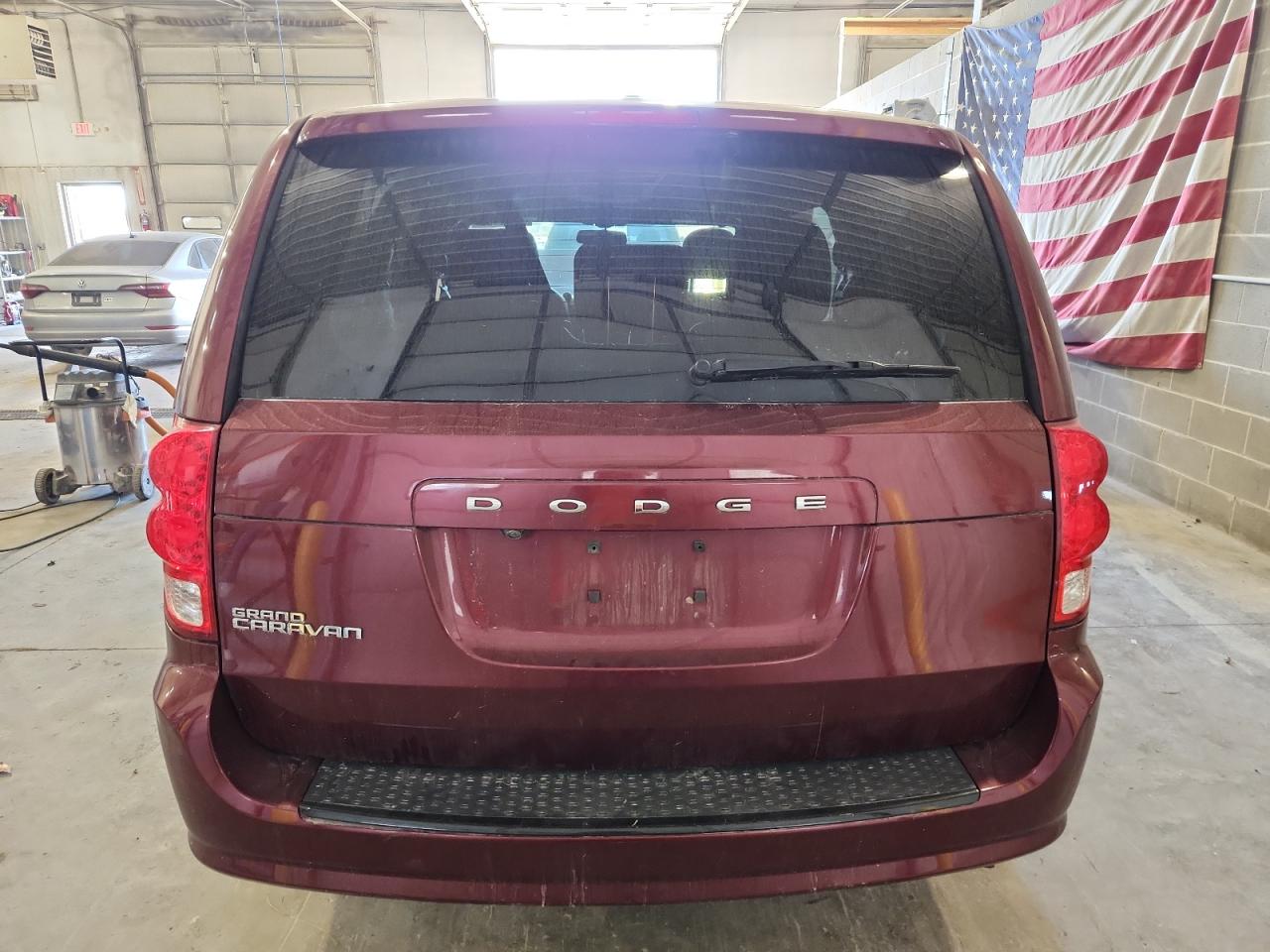 2018 Dodge Grand Caravan Sxt VIN: 2C4RDGCG3JR162807 Lot: 92422735