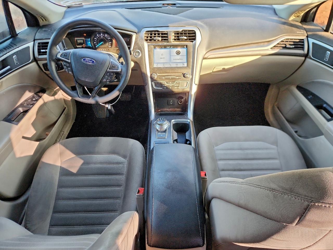 2018 Ford Fusion Se VIN: 3FA6P0HD5JR150691 Lot: 92625225