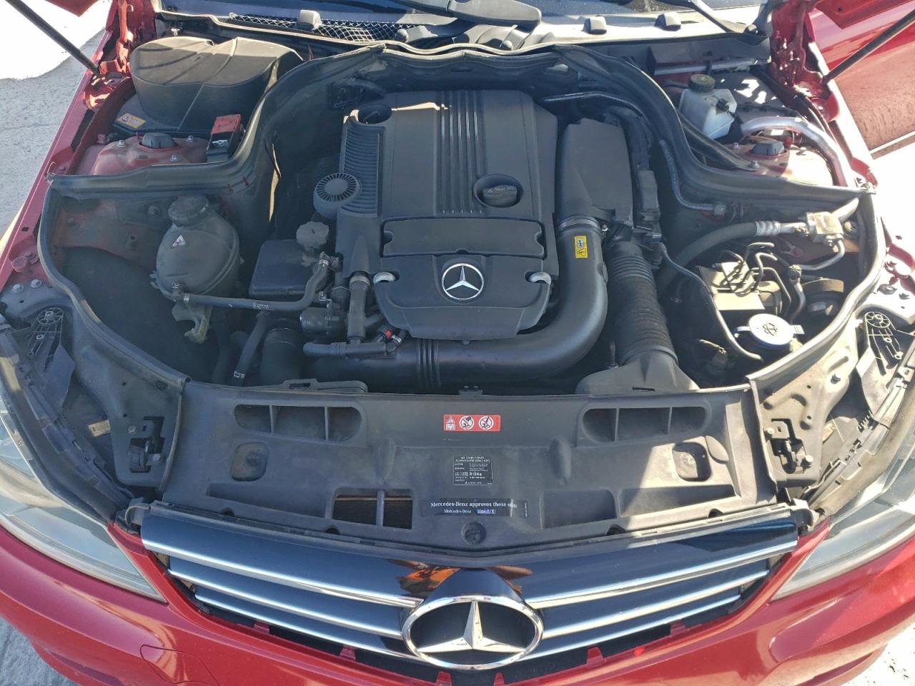 2014 Mercedes-Benz C 250 VIN: WDDGF4HB5EG256388 Lot: 94366725