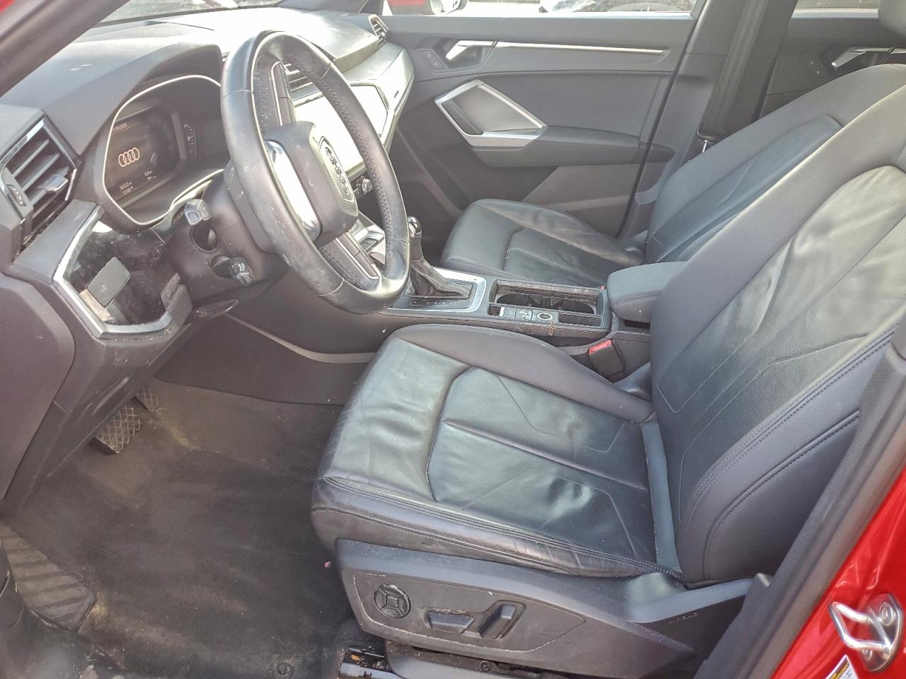 2020 Audi Q3 Premium VIN: WA1AECF33L1087376 Lot: 93715825