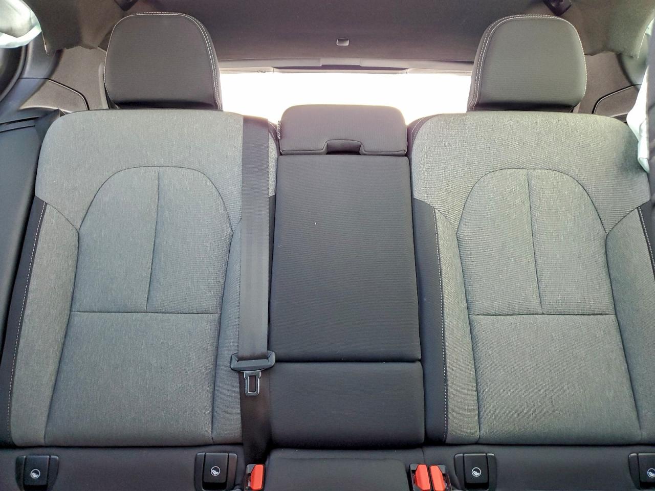 2025 Volvo Xc40 Core VIN: YV4L12UJXS2473823 Lot: 94796195