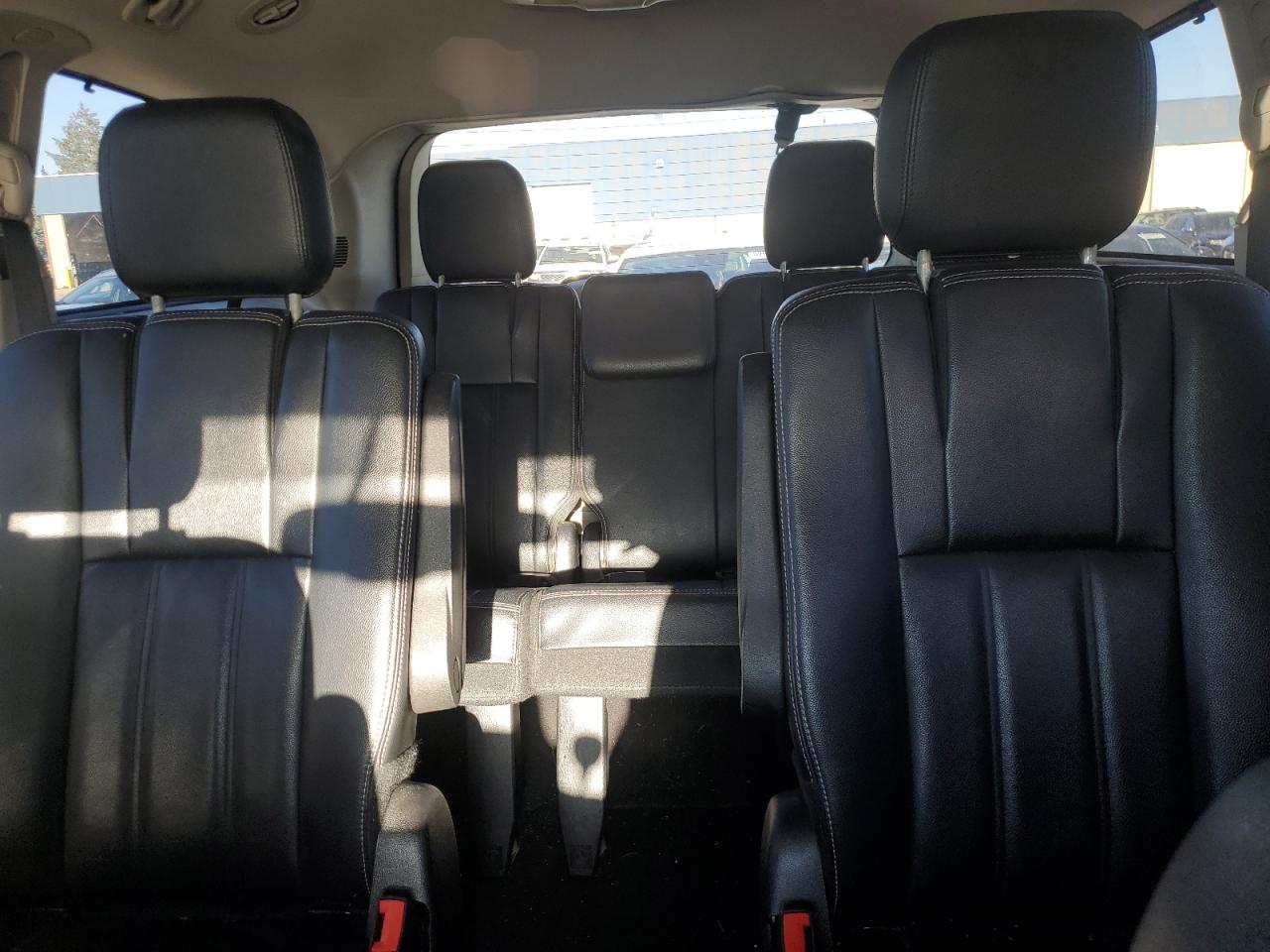 2016 Chrysler Town & Country Touring VIN: 2C4RC1BG8GR306054 Lot: 92410545