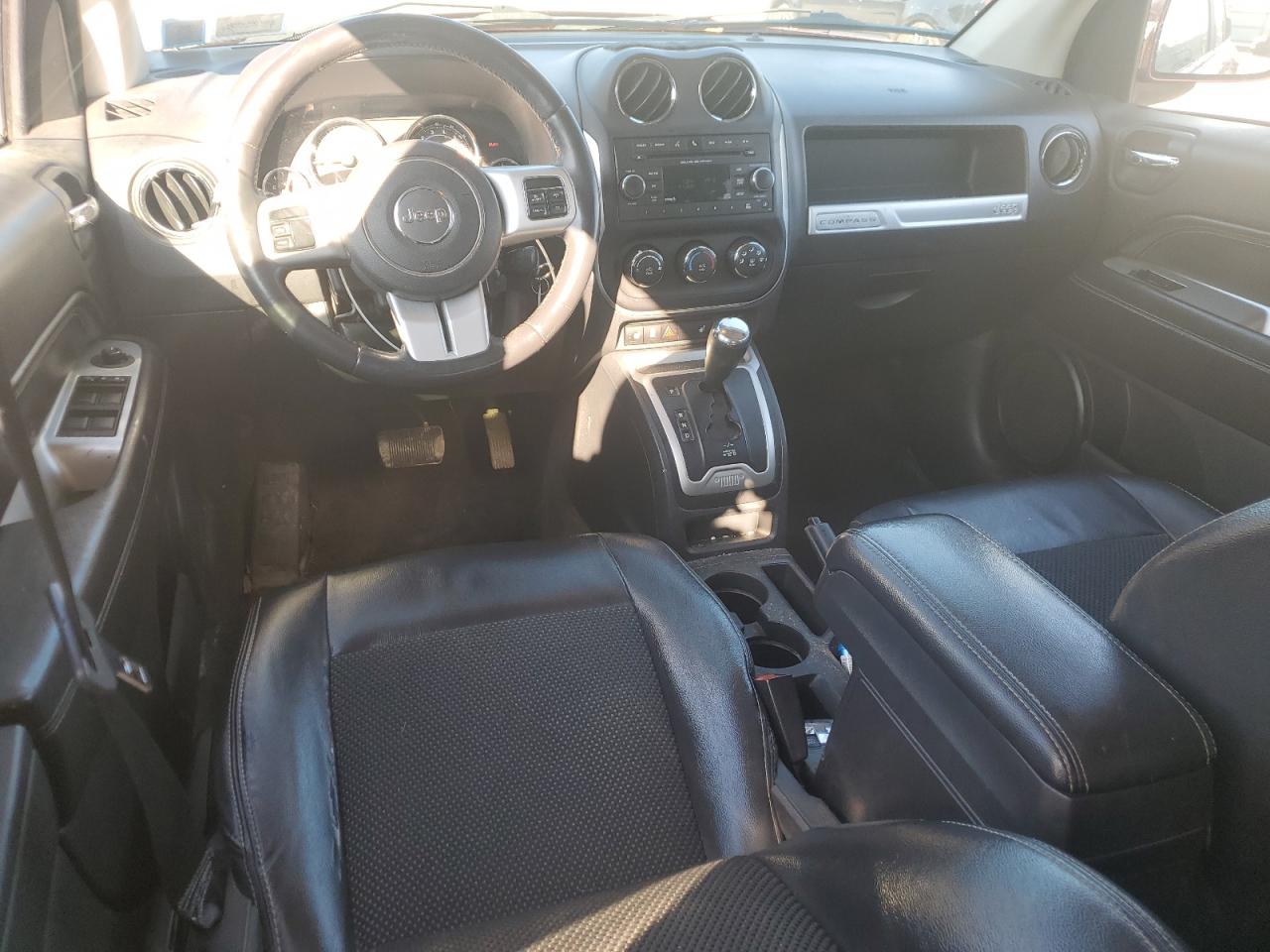 2016 Jeep Compass Latitude VIN: 1C4NJDEB1GD617320 Lot: 93710635