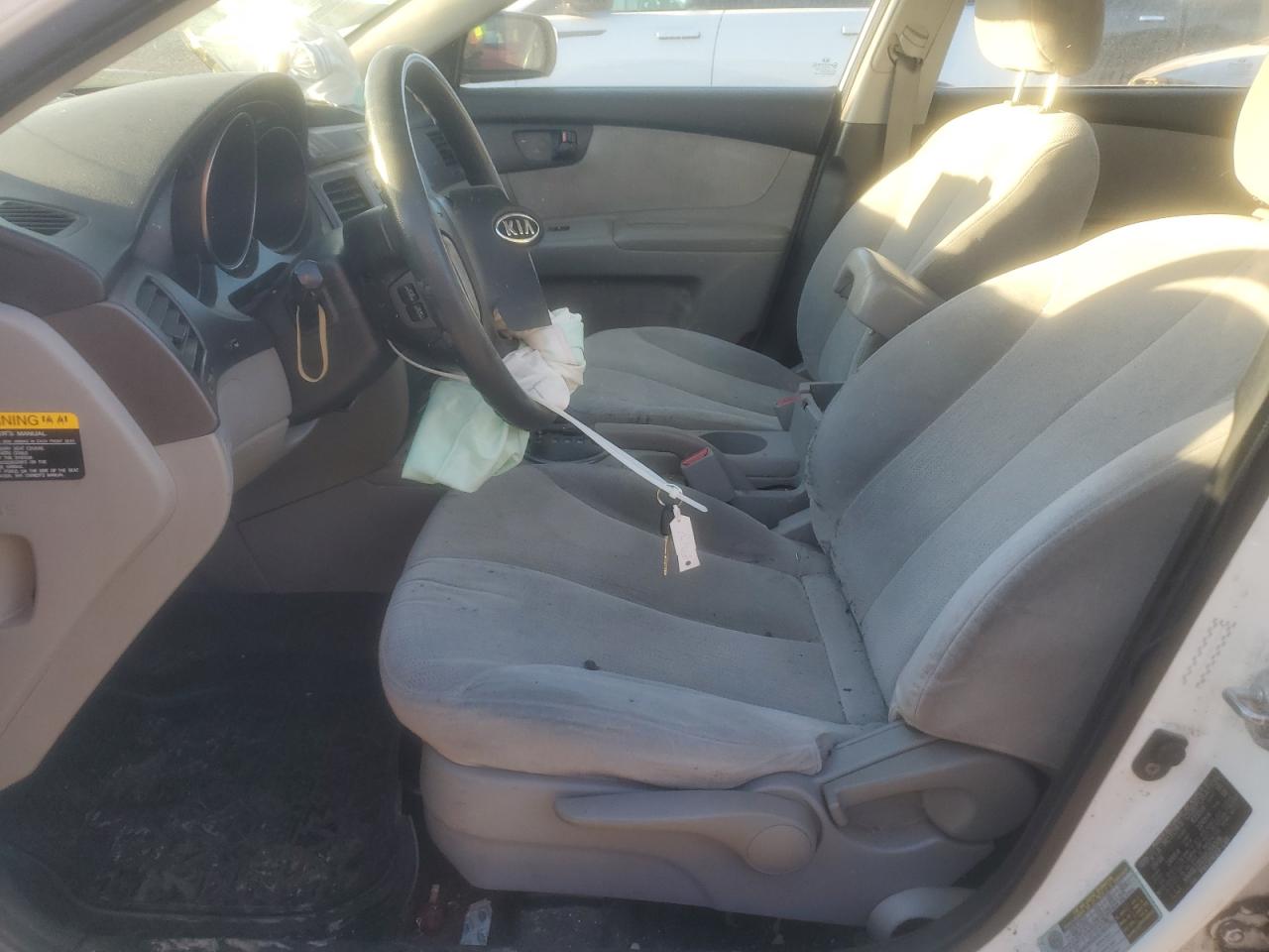 2009 Kia Optima Lx VIN: KNAGE228395294506 Lot: 82767215