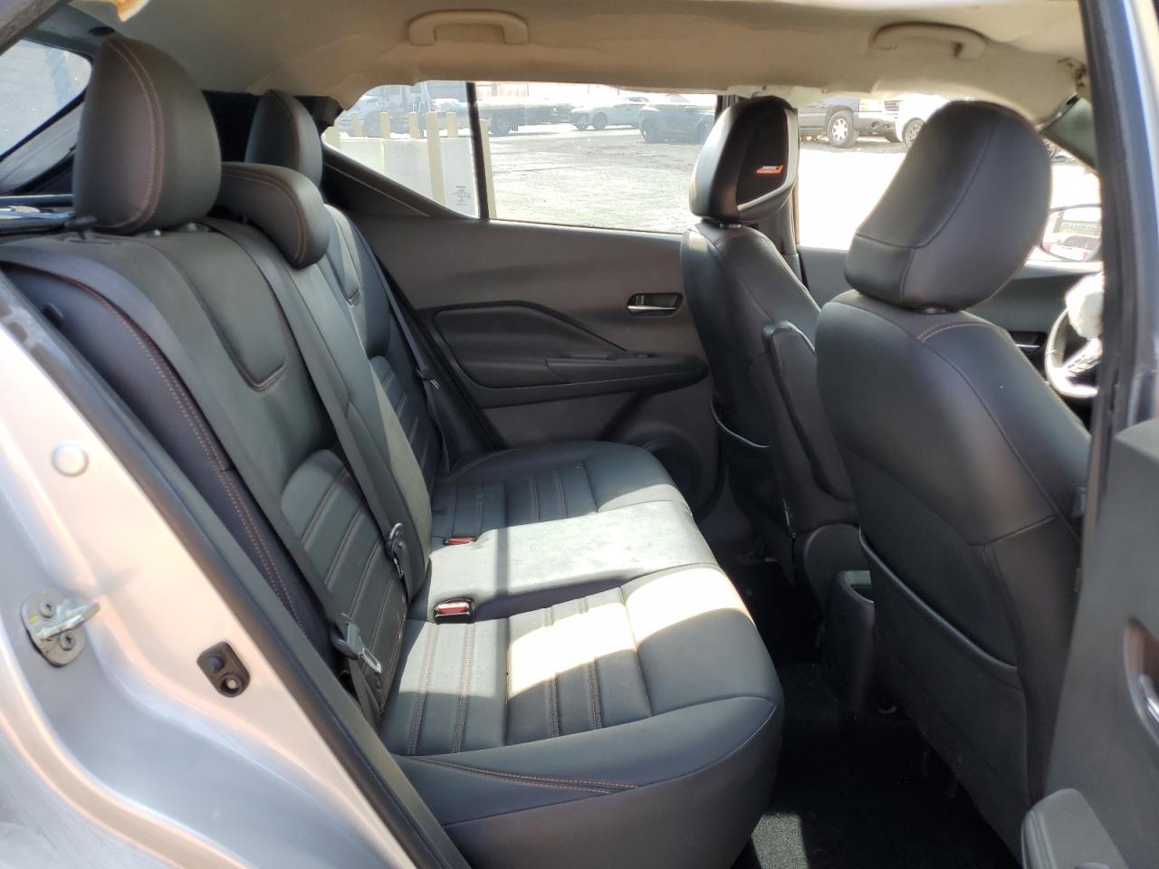 2019 Nissan Kicks S VIN: 3N1CP5CU5KL560173 Lot: 90753665