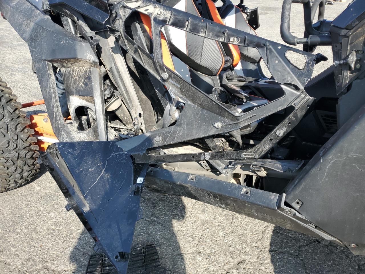 2022 Polaris Rzr Pro R Ultimate Launch Edition VIN: 3NSRGL2K2NG375411 Lot: 90518455