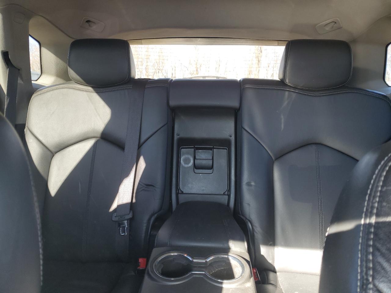 2015 Cadillac Srx VIN: 3GYFNAE32FS639237 Lot: 92266485