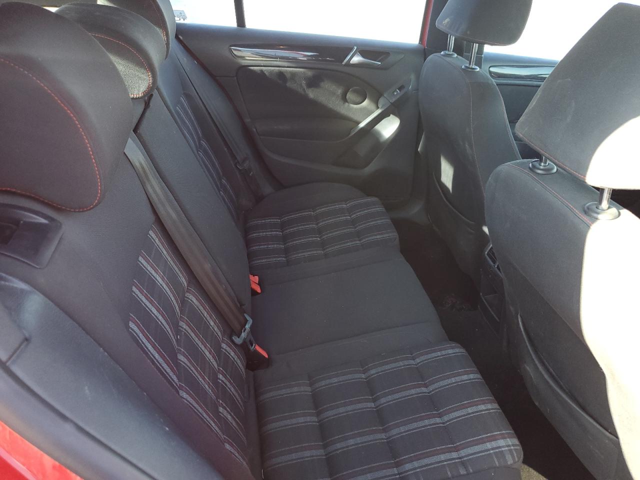 2011 Volkswagen Gti VIN: WVWHV7AJ7BW061639 Lot: 91515305