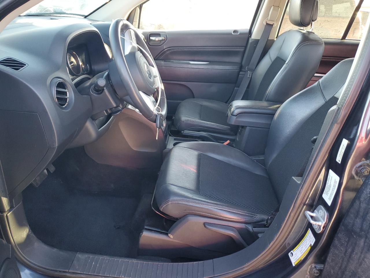 2014 Jeep Compass Latitude VIN: 1C4NJDEBXED644786 Lot: 92824475